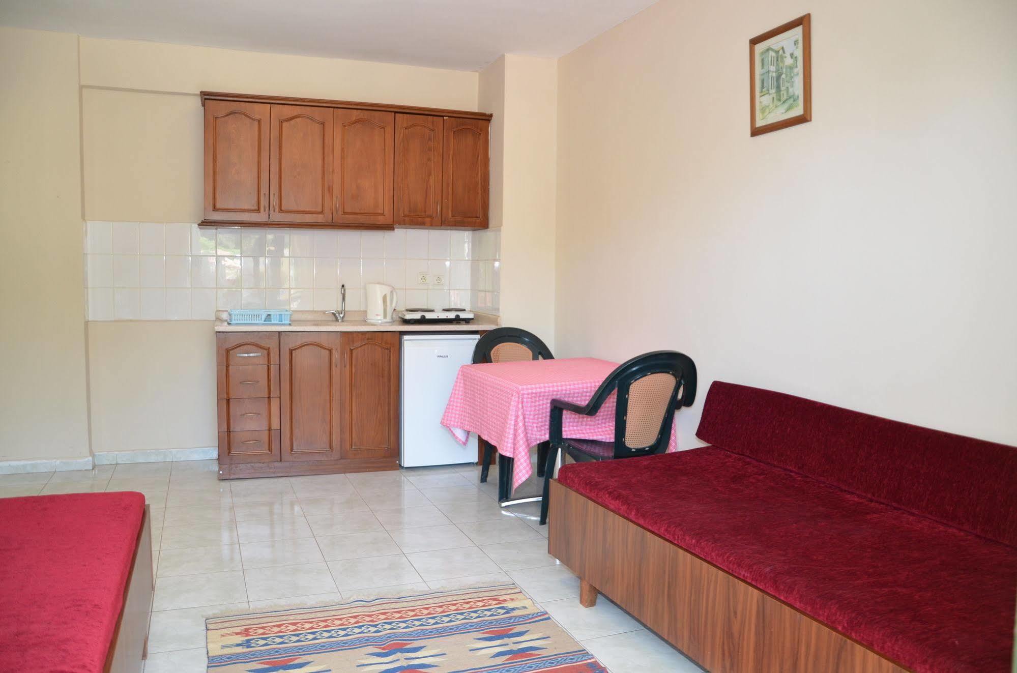 Can Apartments Turunc Kültér fotó