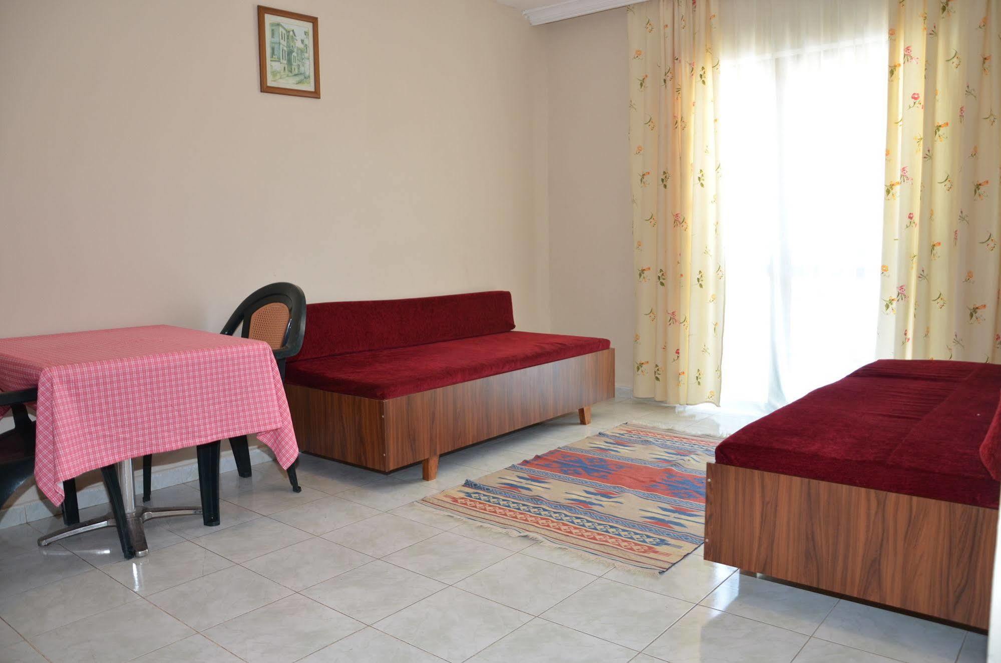Can Apartments Turunc Kültér fotó